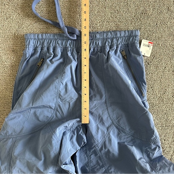Free People Movement Women's Blue Utility Pants Casual‎ Cargo Size Large - Picture 6 of 10